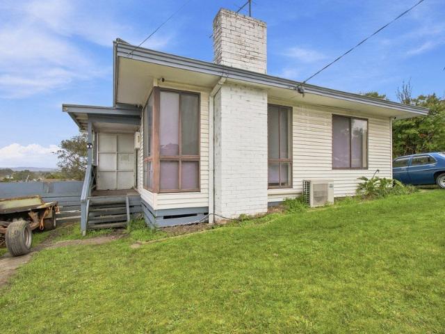 House for sale in Morwell, Victoria