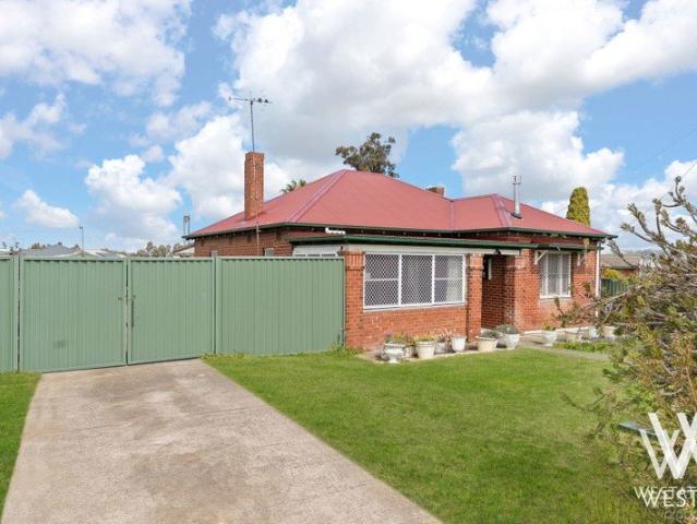 House for sale in Bathurst, New South Wales