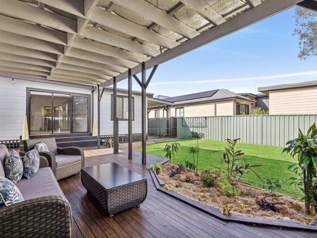 House for sale in Belmont North, Newcastle-Maitland