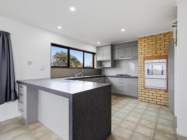 Property for sale in Omokoroa, Bay Of Plenty