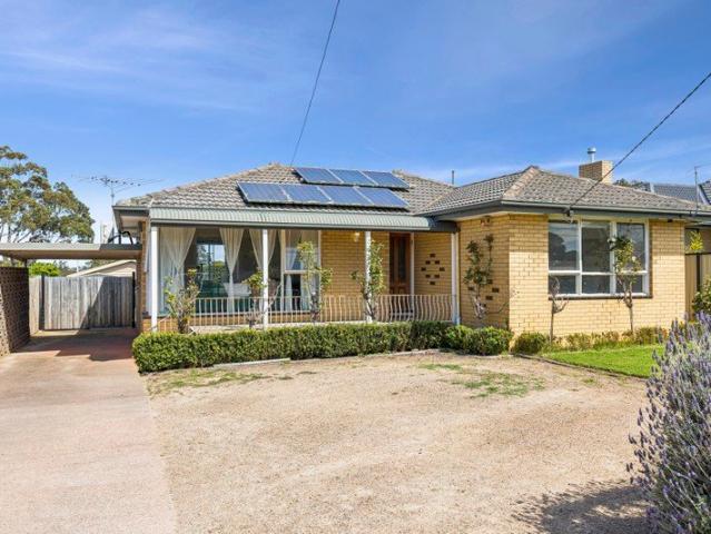 House for sale in Grovedale, Geelong
