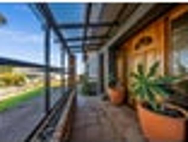 House for sale in Howick, Oroua County