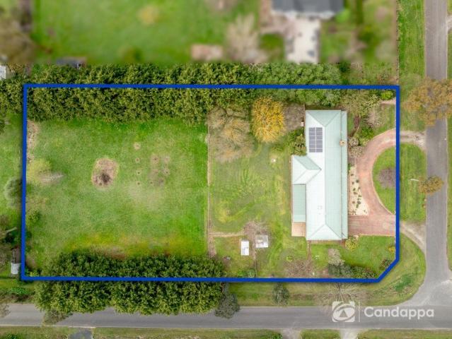 House for sale in Robin Hood Estate, Drouin