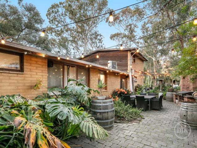 House for sale in Diamond Creek, Melbourne