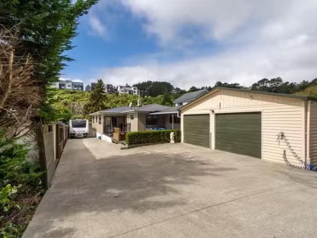 House for rent in Horokiwi, Wellington