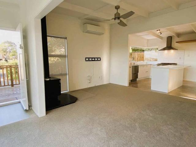 House for rent in Whangaparaoa