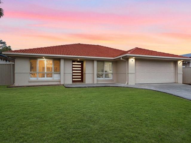 House for sale in Eight Mile Plains, Greater Brisbane