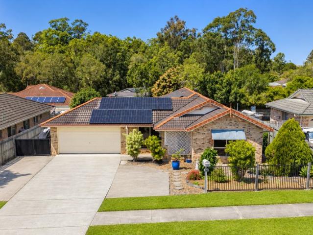 House for sale in Upper Caboolture, Greater Brisbane