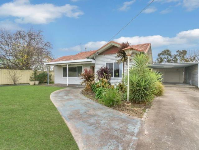 House for sale in Horsham, Victoria