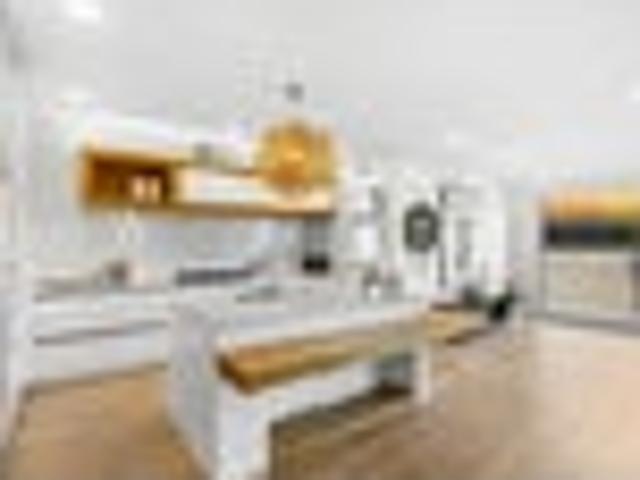 House for sale in Paremoremo, Oroua County