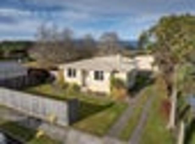 House for sale in Manapouri, Southland