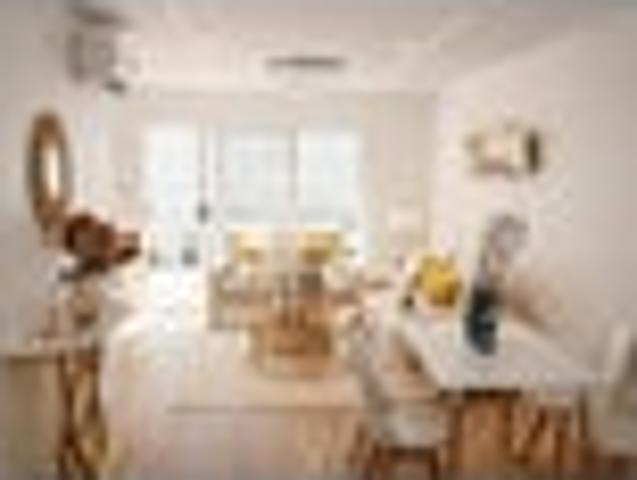 Townhouse for sale in Manurewa East, Manurewa