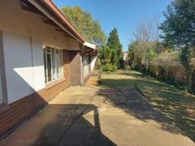 House for sale in Mohlakeng, Gauteng