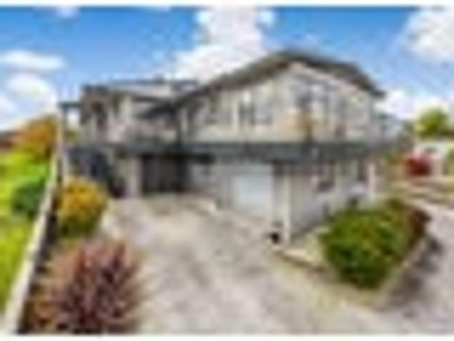 House for sale in Oroua County