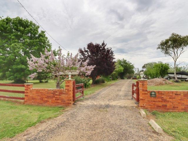 House for sale in Cowra, Cowra Shire Council