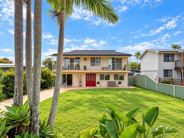 House for sale in Buff Point, Central Coast Council