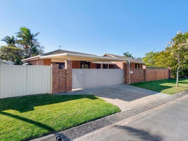 House for sale in Currumbin Waters, Gold Coast City