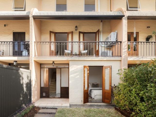 Townhouse for sale in Toombul, Queensland