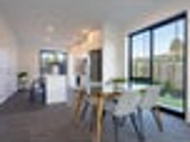 Townhouse for sale in Westgate, Henderson-Massey