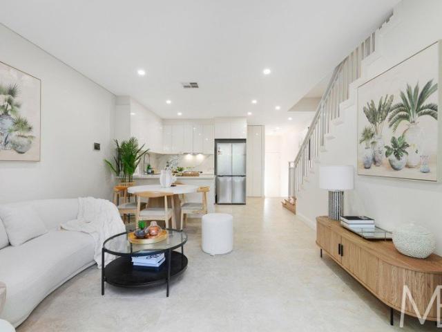 Townhouse for sale in Sydney, New South Wales