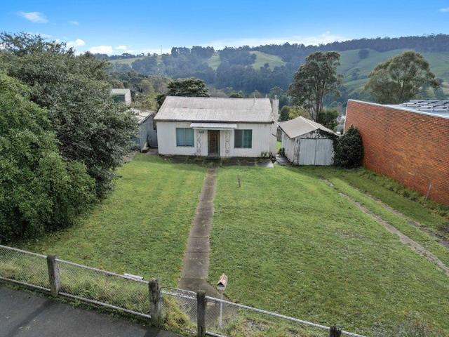 House for sale in Yallourn North, Victoria