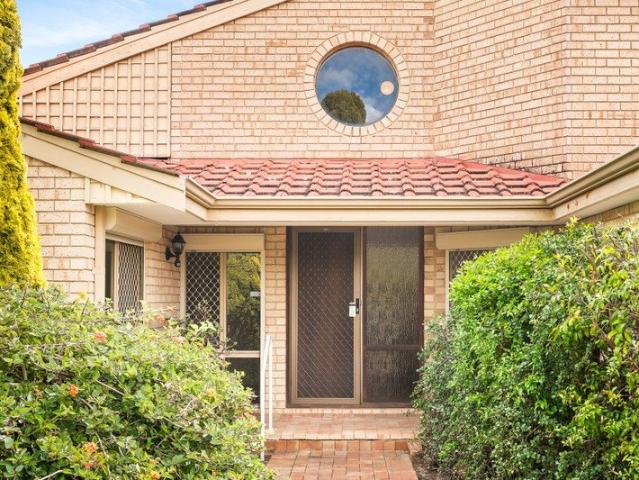 House for sale in Kardinya, City of Melville