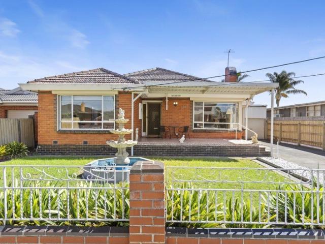 House for sale in Keilor East, Melbourne
