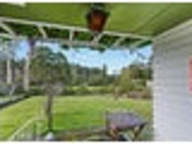 House for sale in Oratia, Oroua County