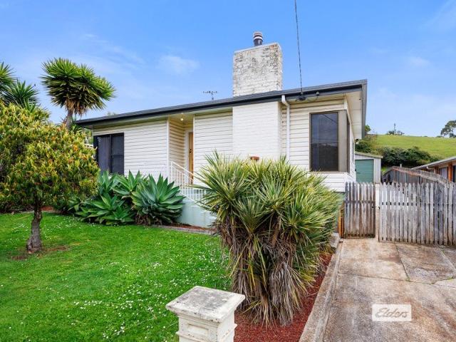 House for sale in Brooklyn, Burnie