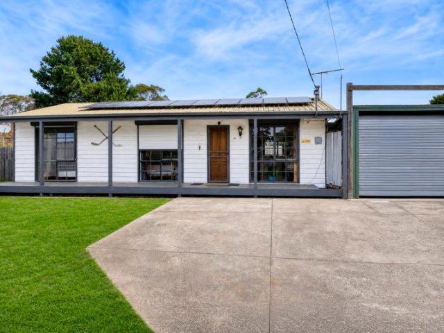 House for sale in Crib Point, Melbourne