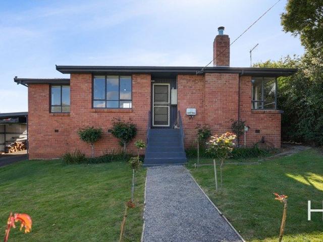 House for sale in Waverley, Launceston