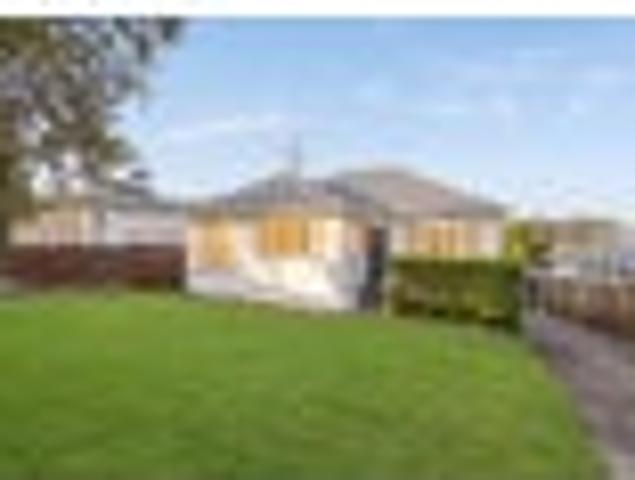 House for sale in Blockhouse Bay, Whau