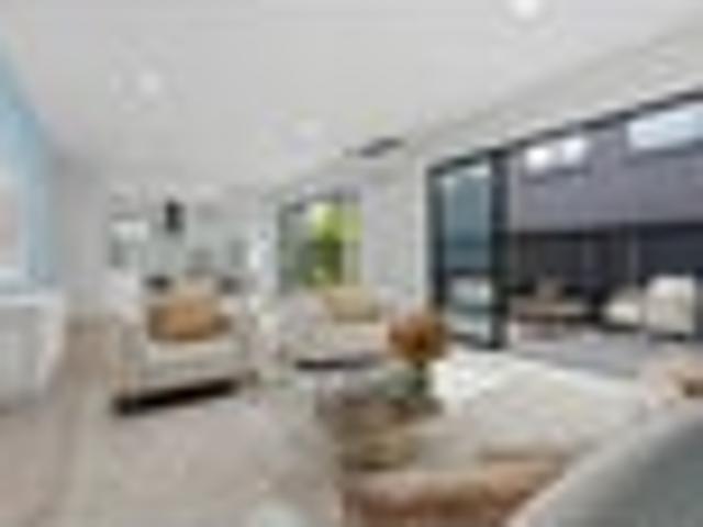 Townhouse for sale in Point England