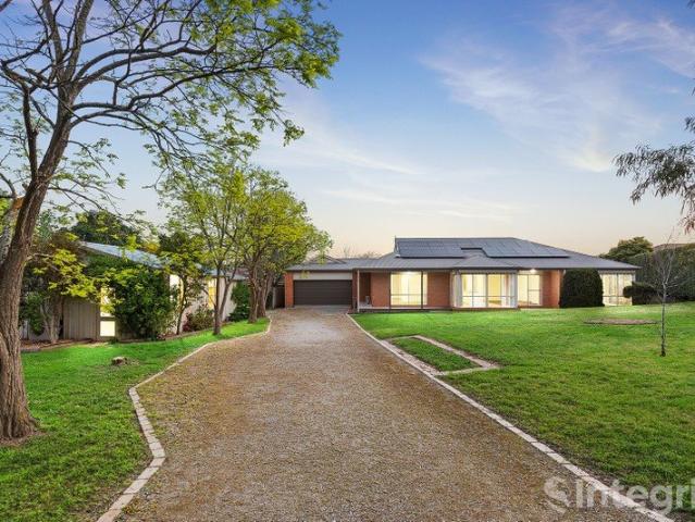 House for sale in Yarra Glen, Melbourne