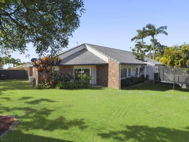 House for sale in Ashmore, Gold Coast City