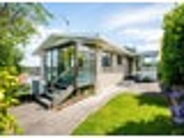 House for sale in Dinsdale, Hamilton City