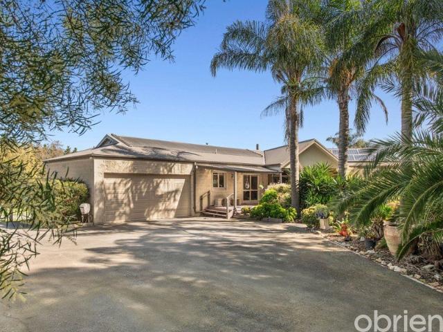 Cottage for sale in Langwarrin South, Melbourne