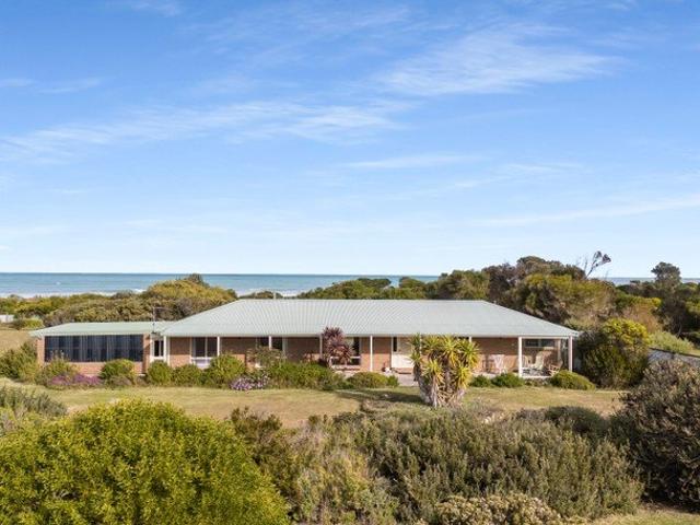 House for rent in Eight Mile Creek, South Australia