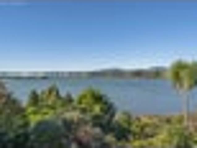 House for sale in Parkvale