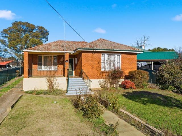 House for sale in Bathurst, New South Wales
