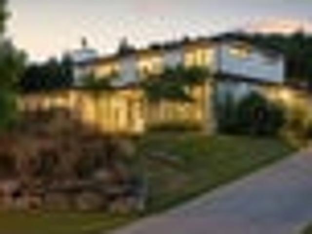 House for sale in Otakou