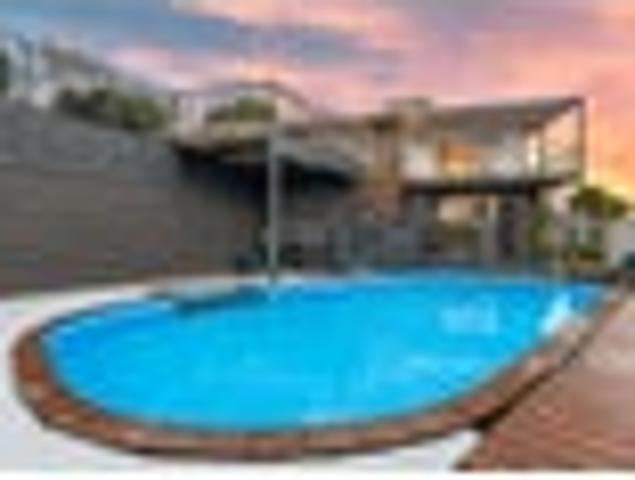 House for sale in Chaslands, Canterbury