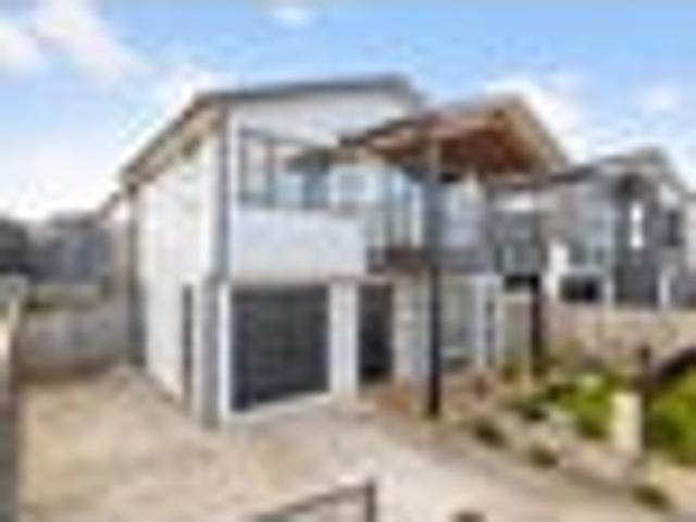 House for sale in Paremoremo, Oroua County