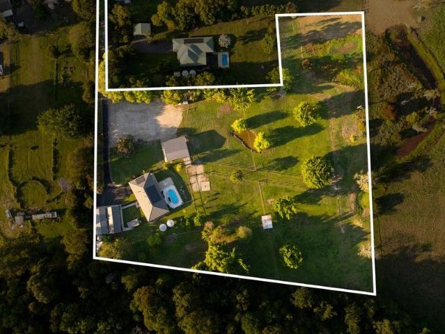 Cottage for sale in Kings Creek, Queensland