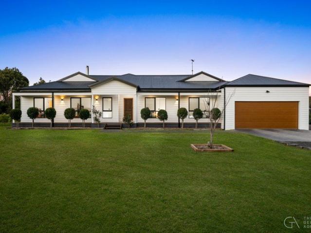 Cottage for sale in Teesdale, Victoria