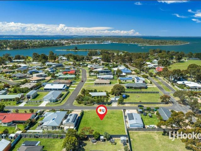 Land for sale in Newlands Arm
