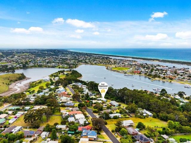 House for sale in Kalimna, Victoria