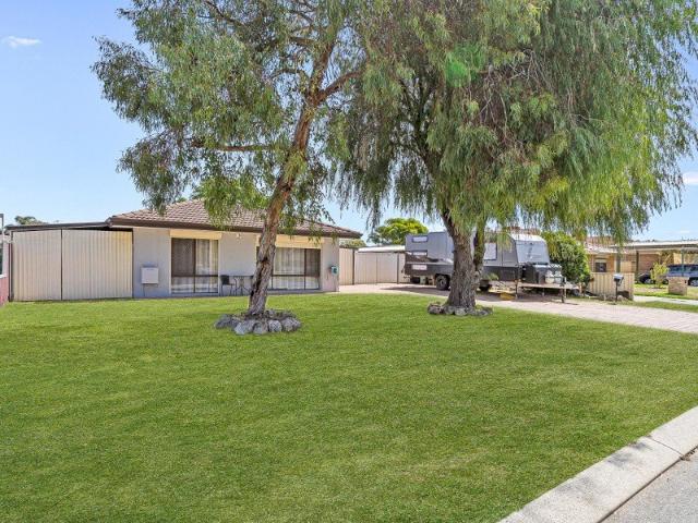 House for rent in Waikiki, Western Australia