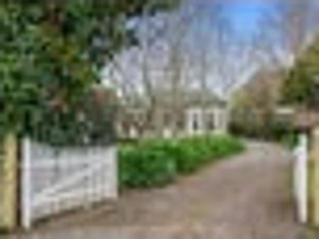 House for sale in Trevelyan's Pack and Cool, Te Puke