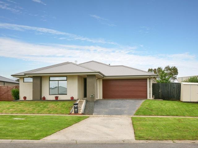 House for sale in Drouin, Victoria
